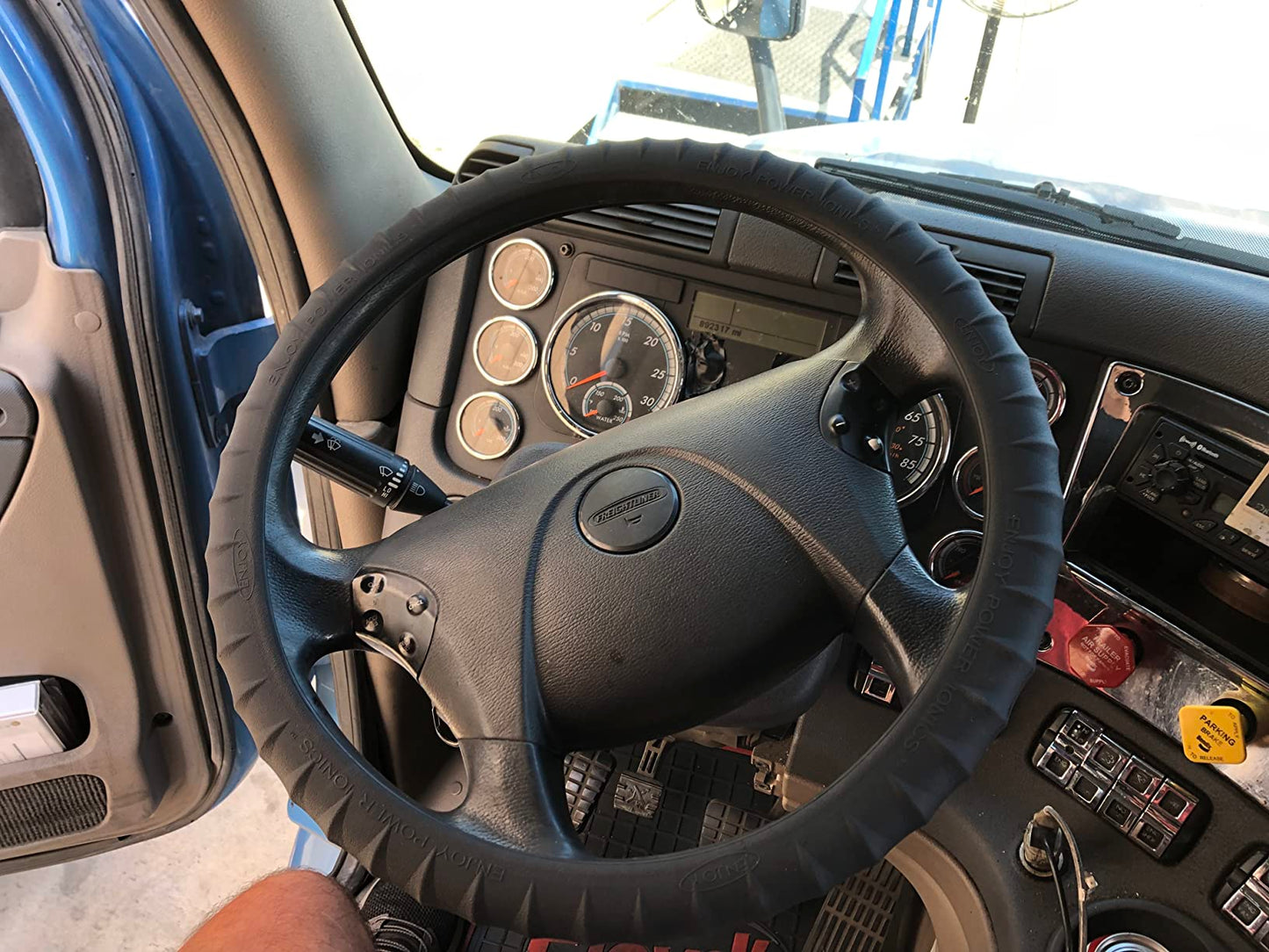 Cameleon Cover Silicone Semi-Truck Steering Wheel Cover Fits 16" 17" 18" 19" Steering Maximum Grip